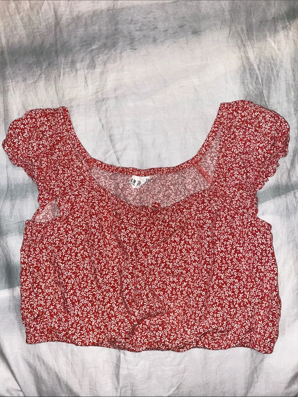 Gap Teen Mix-Print Flutter Sleeve Smock Top” in Red Floral Girls Size 12